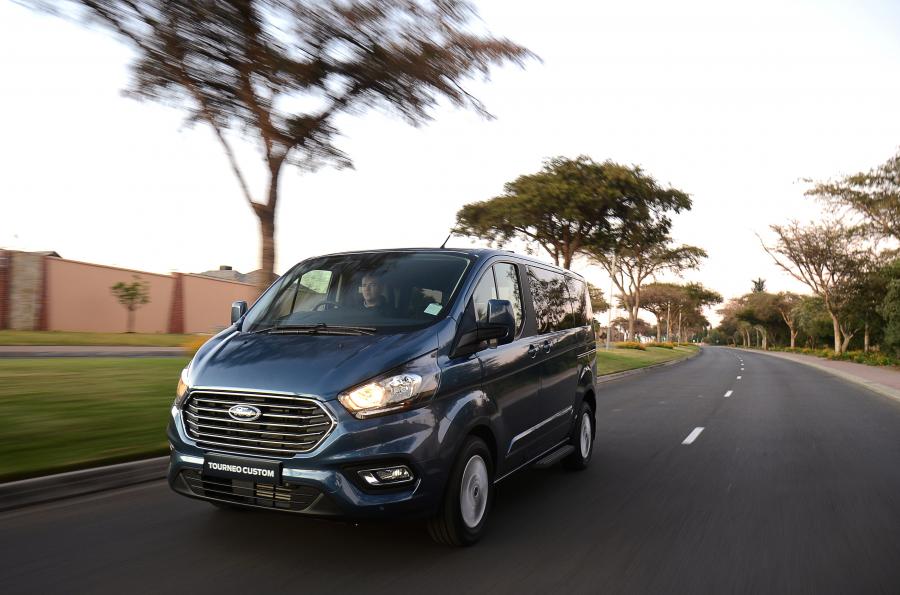  Ford Tourneo Custom Limited 2019 года  (ZA) (фото 30 из 40)